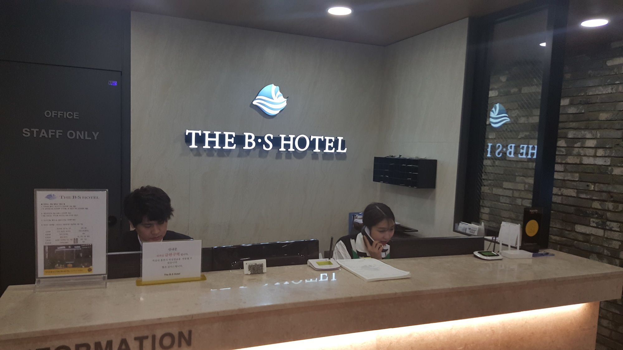 The Bs Hotel Busan Station Exterior photo