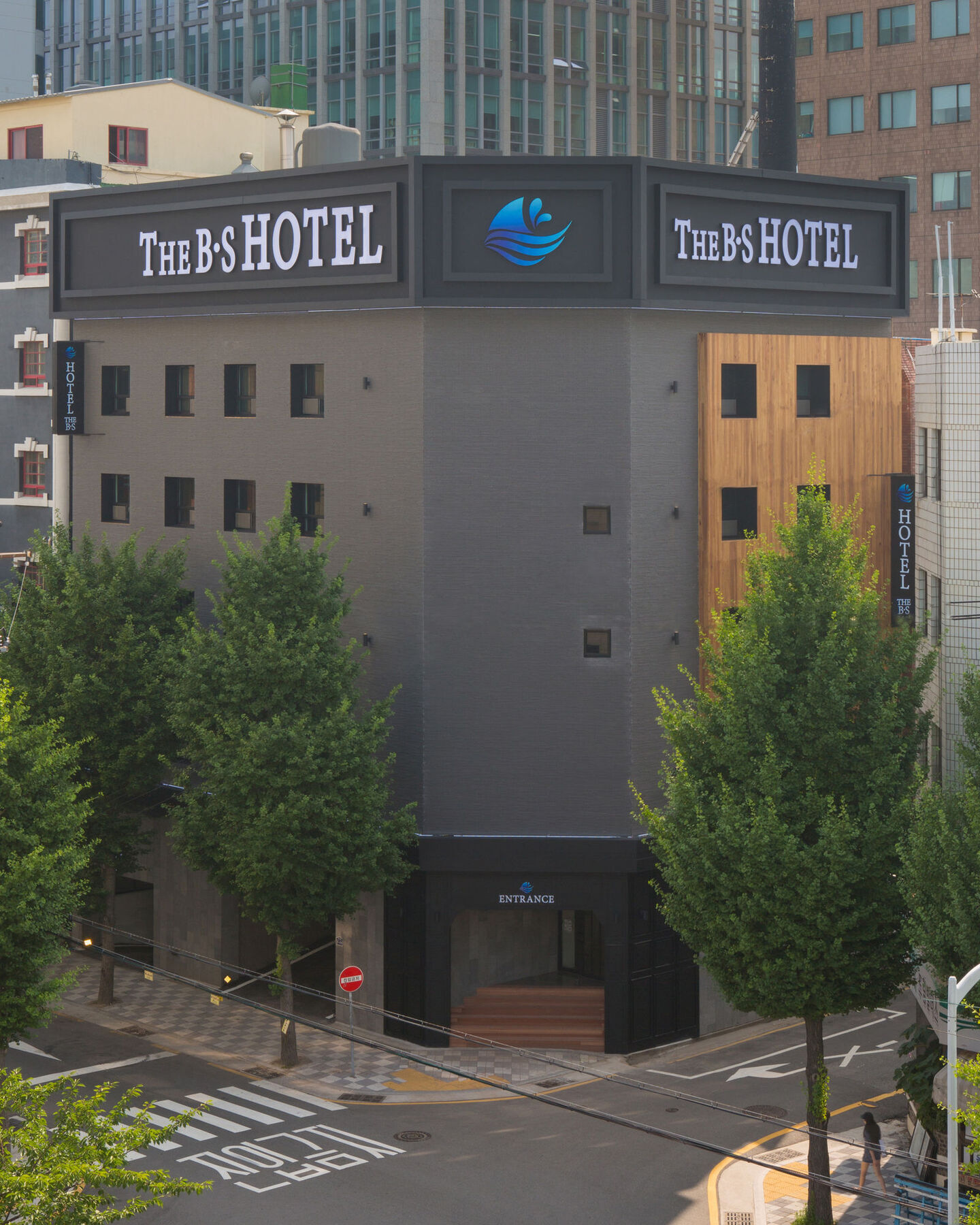 The Bs Hotel Busan Station Exterior photo